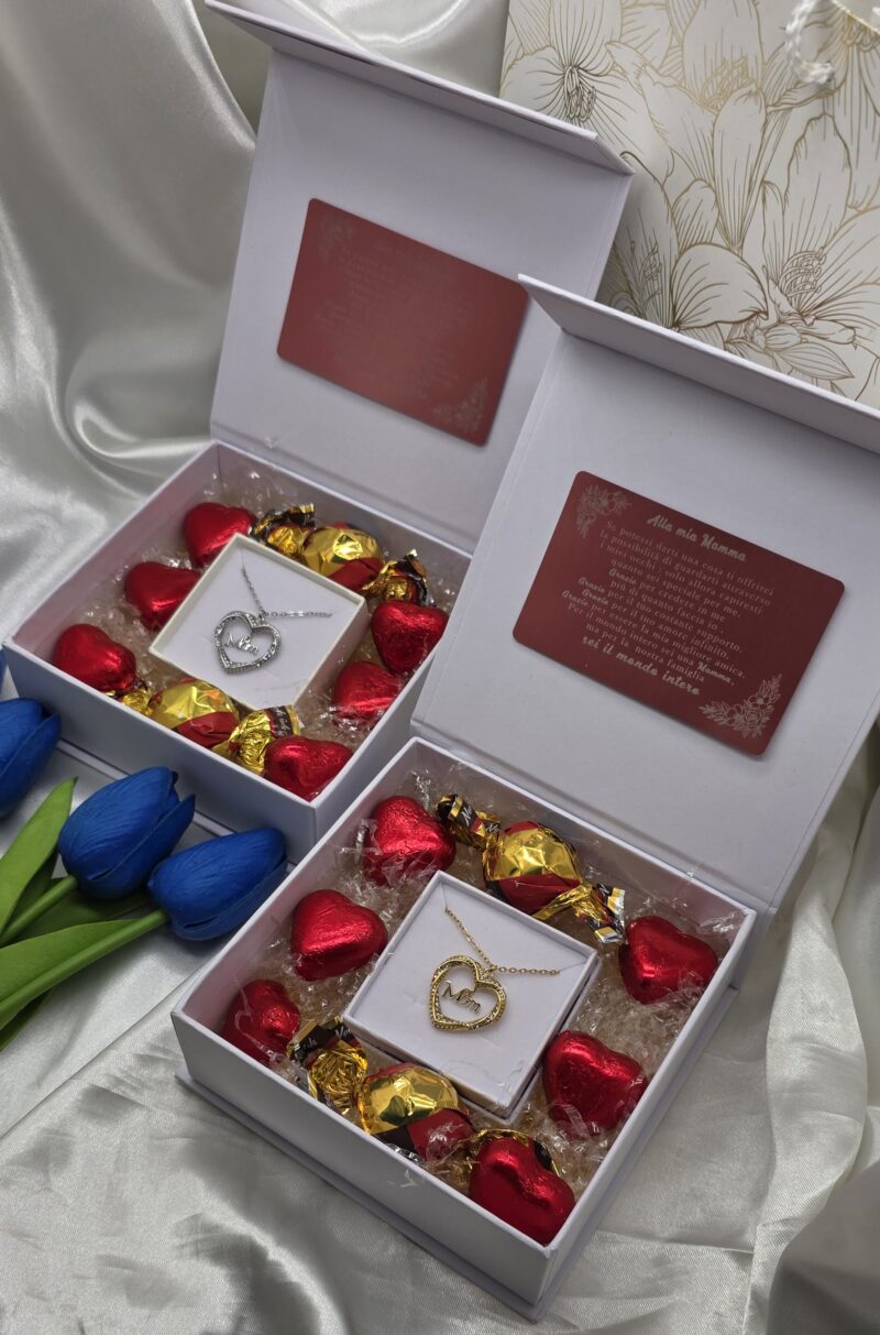 Box Auguri Mamma con Collana